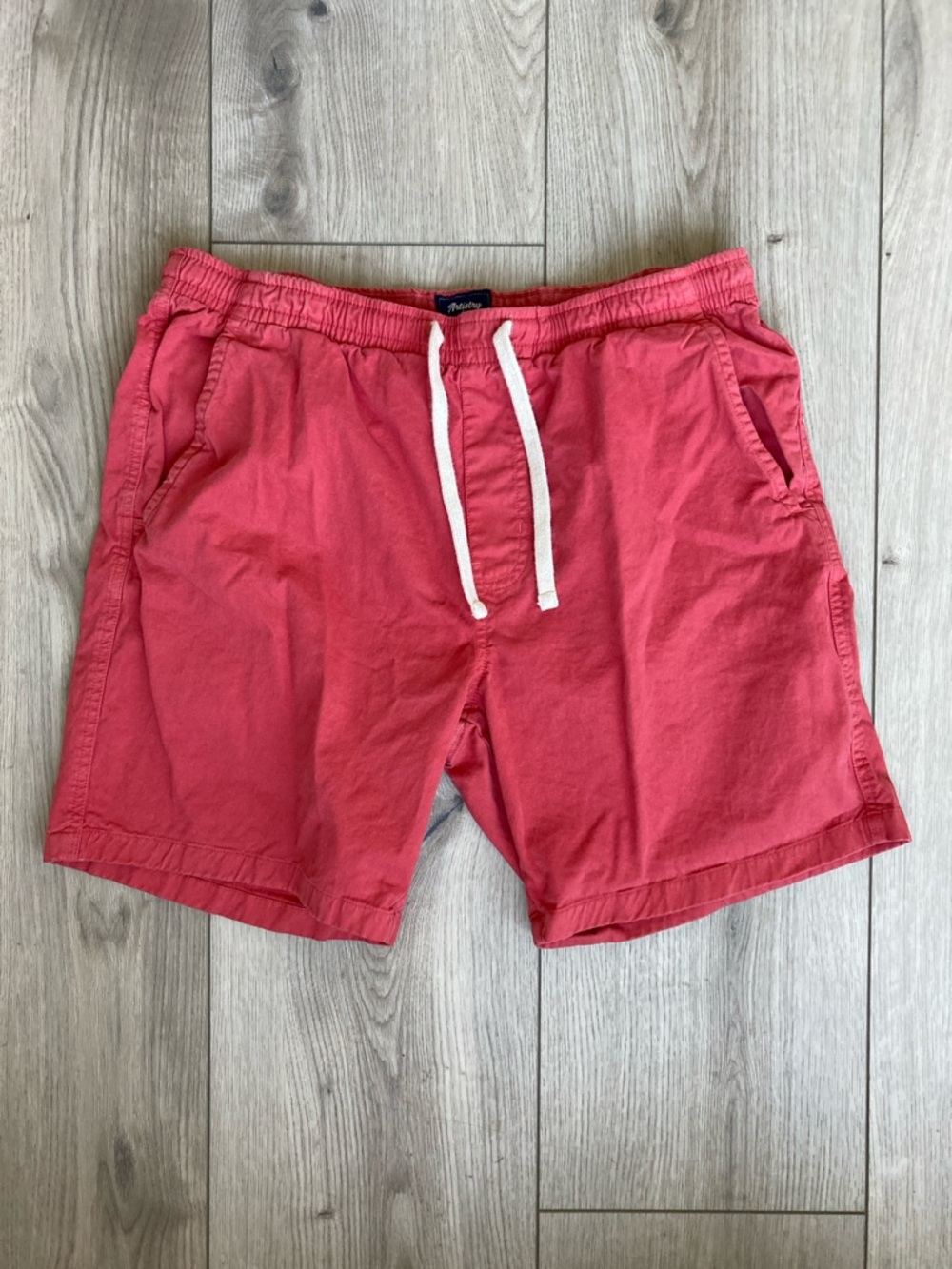 Artistry in Motion Men’s XL Solid Stretch Twill Shorts Faded Red 7” Summer